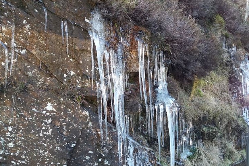 Police shared a picture of ice on the Tholt-y-Will Road yesterday.